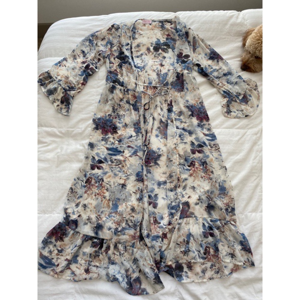 PINK LILY floral kimono